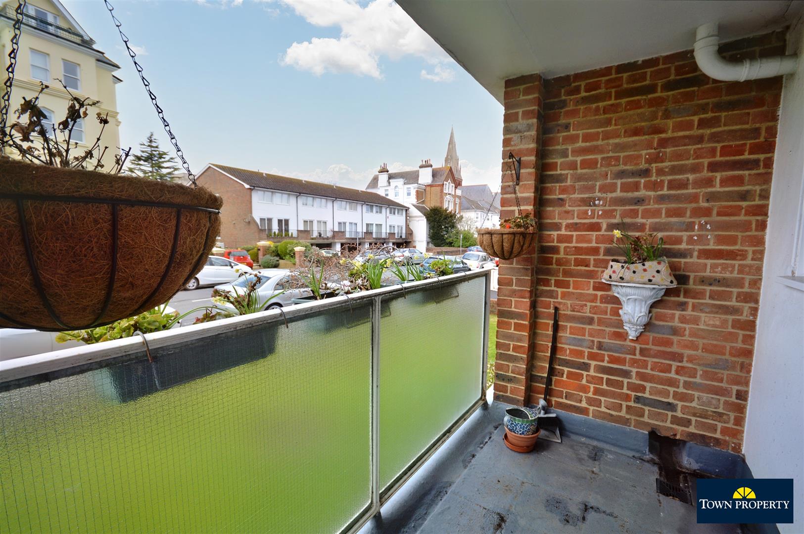 Property Details for Blackwater Road Eastbourne BN21 4JE Town